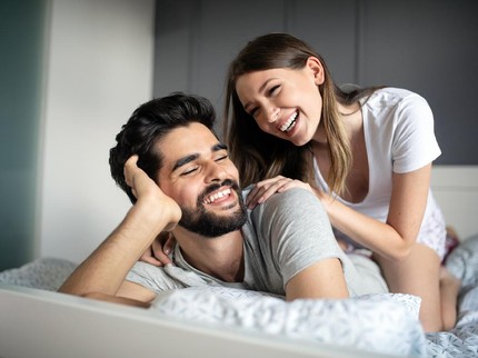 6 Jurus Foreplay yang Bikin Bunda 'Liar' di Tempat Tidur