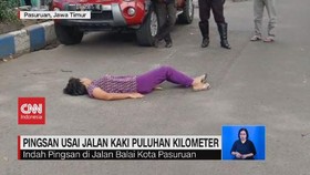 VIDEO: Seorang Ibu Pingsan Usai Jalan Kaki Puluhan Kilometer