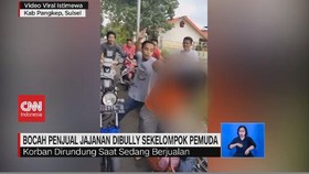 VIDEO: Bocah Penjual Jajanan Dibully Sekelompok Pemuda