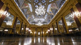 FOTO: Hotel Mewah di Italia Menunggu Kunjungan Turis