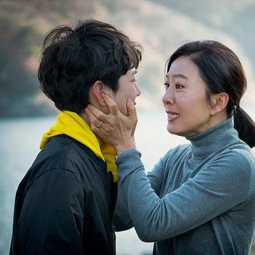 'The World of the Married' Eps. 13, Sun Woo Tinggalkan Gosan demi Joo Young