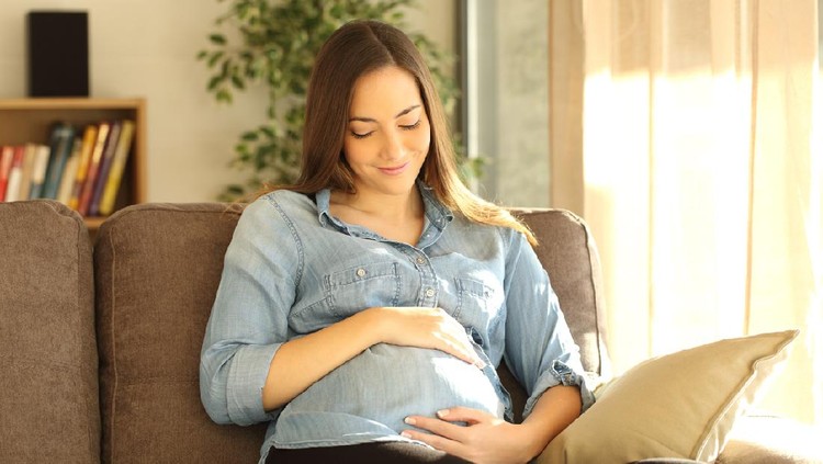 Pregnant woman