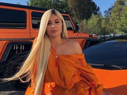 Kylie Jenner Pamer Makan Mie Instan Buatannya, Netizen jadi Heboh