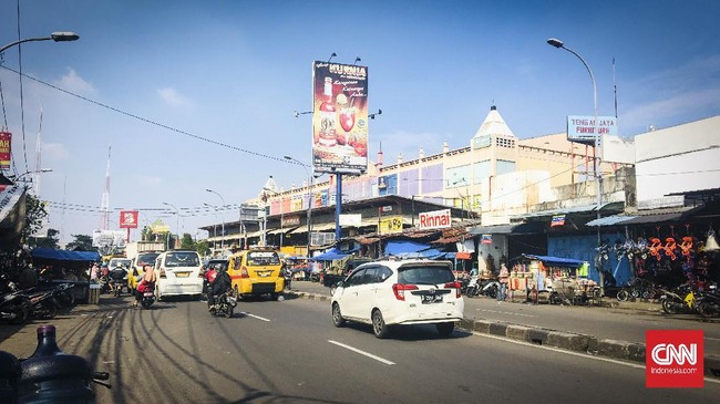 Kota Tangerang kembali masuk menjadi zona merah Covid-19. Pekan ini pemerintah mengumumkan sebanyak 65 daerah menjadi zona merah. 