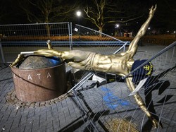 Patung Ibrahimovic Vs Vandalisme