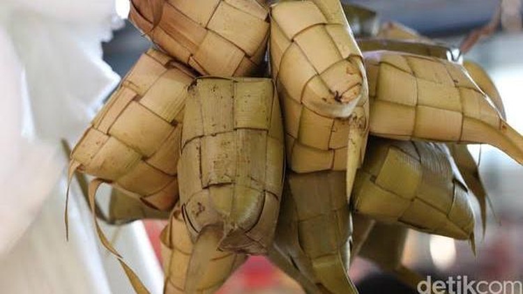 6 Tips Penting Supaya Ketupat  Tak Mudah Basi Bunda Perlu Tahu