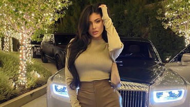 Status Hubungan Kylie Jenner dan Travis Scott Akhirnya Terbongkar