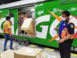 Kirim Barang Pakai Kereta Kini Bisa Setiap Hari