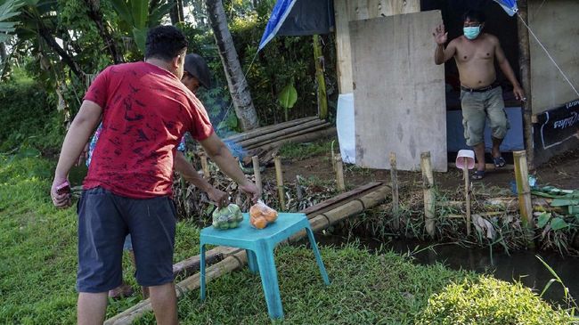 Epidemiolog UI Ingatkan Pasien Corona Harus Diawasi Ketat Pakar epidemiologi UI Tri Yunis Miko Wahyono mengingatkan pasien positif corona harus diawasi ketat agar tidak menjadi sumber penularan baru.
