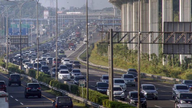 Jasa Marga beberkan beberapa lokasi kemacetan di Jagorawi saat mudik Lebaran tahun ini.
