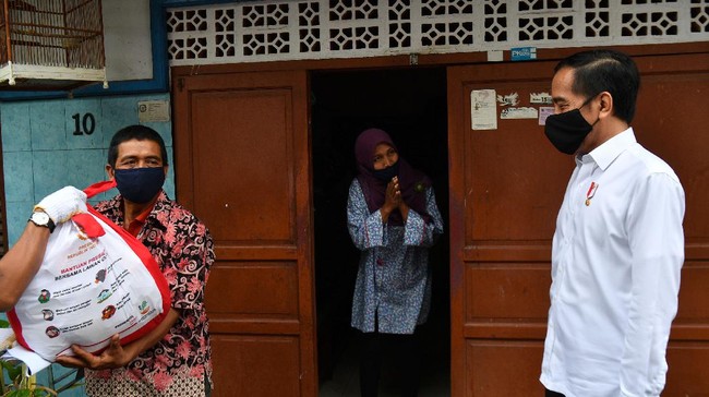 Dalam perpres terbaru, nomor 110/2021, struktur organisasi Kemensos tak menyebutkan Direktorat Jenderal Penanganan Fakir Miskin dan Ditjen BPPPS.