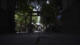 Kuil Shinto di Jepang Hibur Mereka yang Dirumah Aja In this May 8, 2020, photo, Onoterusaki Shrine is seen in Tokyo. The shrine offered a 10-day trial of