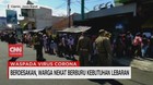 VIDEO: Berdesakan, Warga Nekat Berburu Kebutuhan Lebaran
