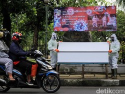 Alasan Pemkot Jakpus Sosialisasi COVID dengan Peti Mati: Capek Pakai Toa