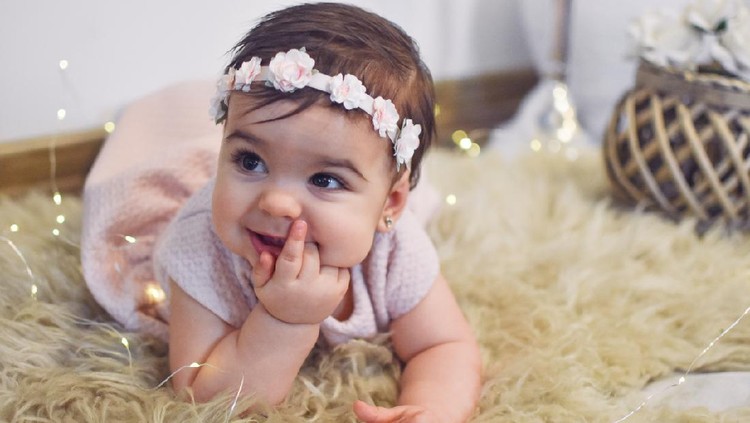 Baby - Human Age, Newborn, Baby Girls, Babies Only, Caucasian Ethnicity