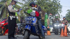 Polres Karawang Geser Pos Penyekatan Mudik Cegah Penerobosan