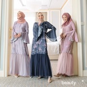 5 Model Maxi Dress untuk Tampil Elegan di Hari Lebaran 2020