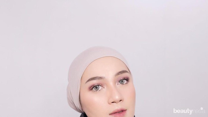 Inspirasi Makeup Flawless untuk Lebaran di Rumah Aja ala Ashry Rabani