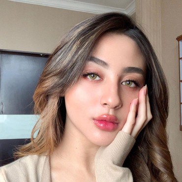 Margin Wieheerm Main Bola di Kampung, Dituding Pencitraan