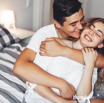 img-title Catat Nih, 5 Tanda Kamu Termasuk Golongan Bucin!