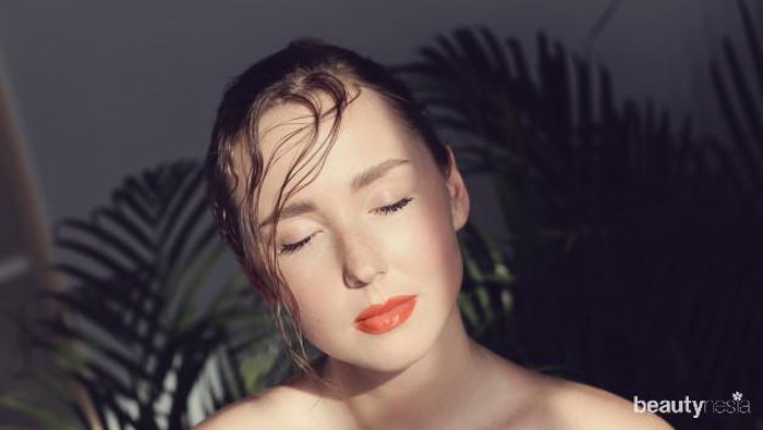 Kulit Kamu Kering? Coba Gunakan 5 Essential Oils Ini!