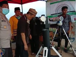 Kemenag Tasik Gelar Pemantauan Hilal di Pantai Karangtaualan