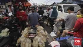 Anies Susun Panduan New Normal Hadapi Corona