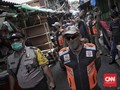 Dagang Lagi, PKL Tanah Abang 'Kucing-kucingan' dengan Aparat