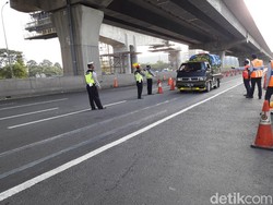 Tak Ada Antrean Panjang Saat Malam Lebaran di Check Point GT Cikarang Barat