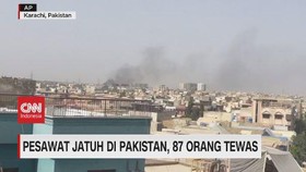 VIDEO: Pesawat Jatuh di Pakistan, 87 Orang Tewas