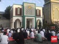 Masjid di Bekasi Terapkan Protokol Kesehatan Saat Salat Id