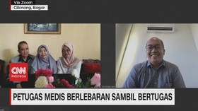 VIDEO: Petugas Medis Berlebaran Sambil Bertugas