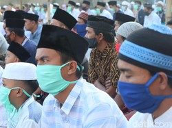 MUI Imbau Salat Idul Fitri Dilakukan di Rumah