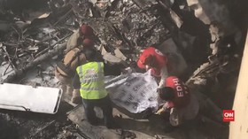 VIDEO: Cerita Korban Selamat Pesawat Jatuh di Pakistan