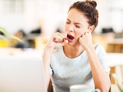 7 Penyebab Mudah Mengantuk dan Cara Mengatasinya