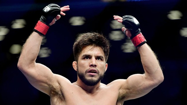 NEW YORK, NEW YORK - JANUARY 19: Henry Cejudo reacts after defeating TJ Dillashaw in the first round during their UFC Flyweight title match at UFC Fight Night at Barclays Center on January 19, 2019 in New York City.   Sarah Stier/Getty Images/AFP