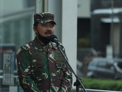 Gerakan Pendisiplinan, Panglima: Mal Kapasitas 1.000 Diizinkan 500 Orang