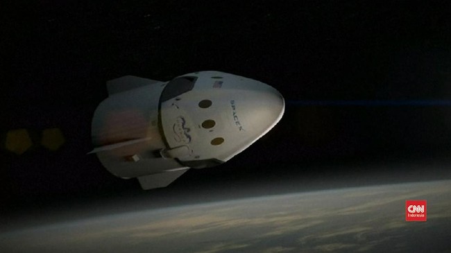 Crew Dragon milik SpaceX yang membawa dua astronot mendarat dengan selamat di perairan Florida setelah melalui prosedur yang baik.