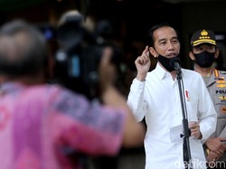 Jokowi di Depan Menteri: Untuk Rakyat, Saya Bisa Bubarkan Lembaga-Reshuffle!