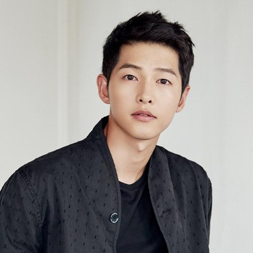 Film Terbaru Song Joong Ki 'Bogota' Tunda Syuting Hingga Tahun Depan