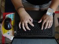 Produksi Laptop Chromebook Libatkan Siswa SMK Magang