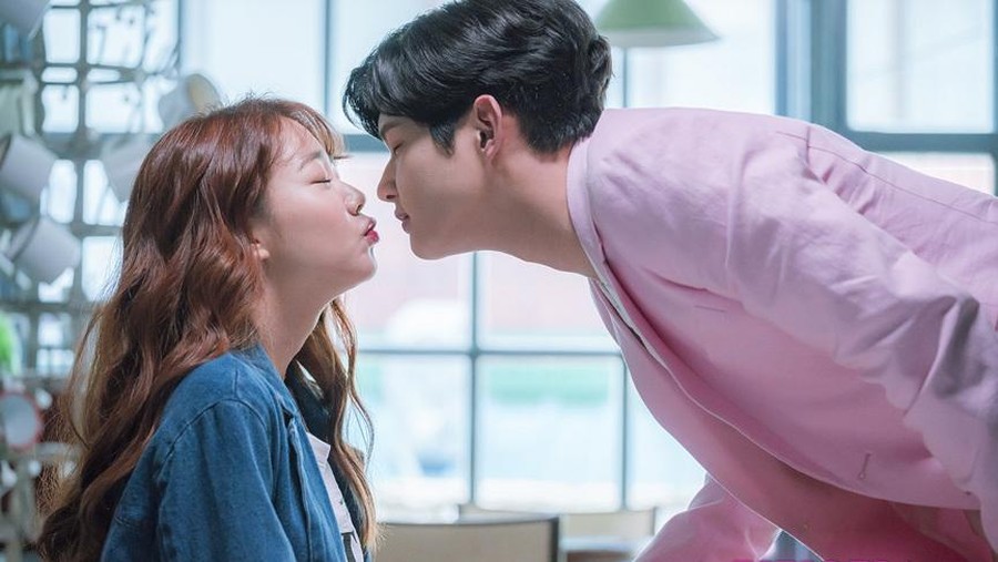 5 Drama Korea dengan Episode Singkat yang Sukses Bikin Baper - Halaman 5