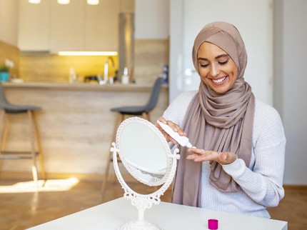 12 Rekomendasi Skincare Anti Aging yang Banyak Digunakan Para Bunda
