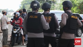 Razia 1812 di Perbatasan, Polisi Sita Celurit dari Santri