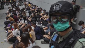 FOTO: Protes RUU Lagu Kebangsaan di Hong Kong