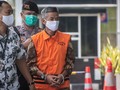 Wahyu Didakwa Terima Rp500 Juta dari Gubernur Papua Barat
