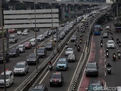 Cegah Resesi, RI Harus Mulai New Normal?