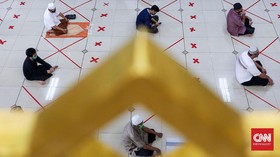 Tempat Ibadah Jakarta Dibuka, Salat Jumat Jadi Momentum