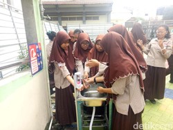 Beredar Petisi Online Desak Pemerintah Tunda Masuk Sekolah
