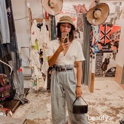 5 Tips Mirror Selfie Biar Tampilan Feeds Instagram Makin Kece!